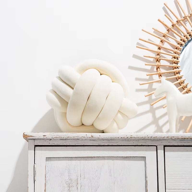 Art Decor Knot Ball Throw Pillow Handmade Soft Velvet Big Cushion Modern & Cozy Decorative Christmas Cushion for Home Sofa White